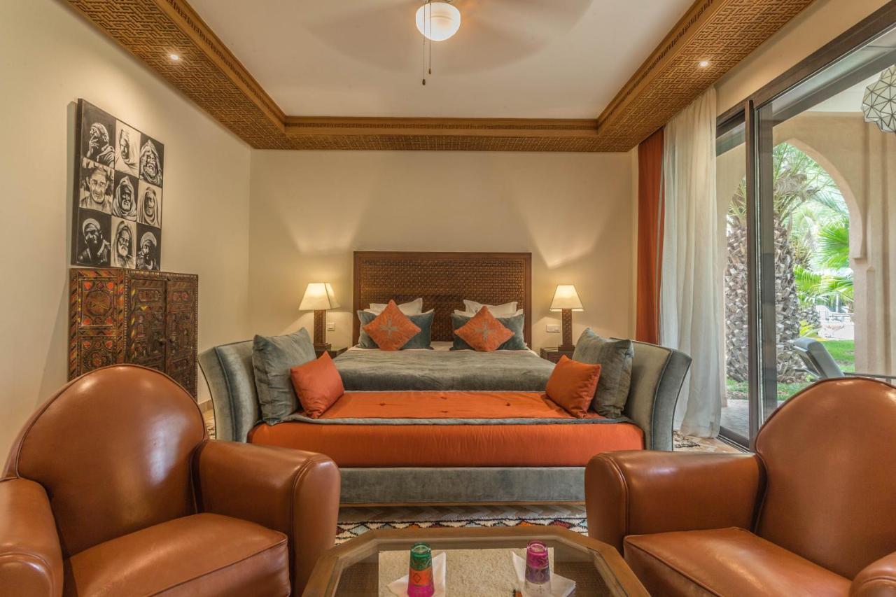 Deluxe Queen Suite